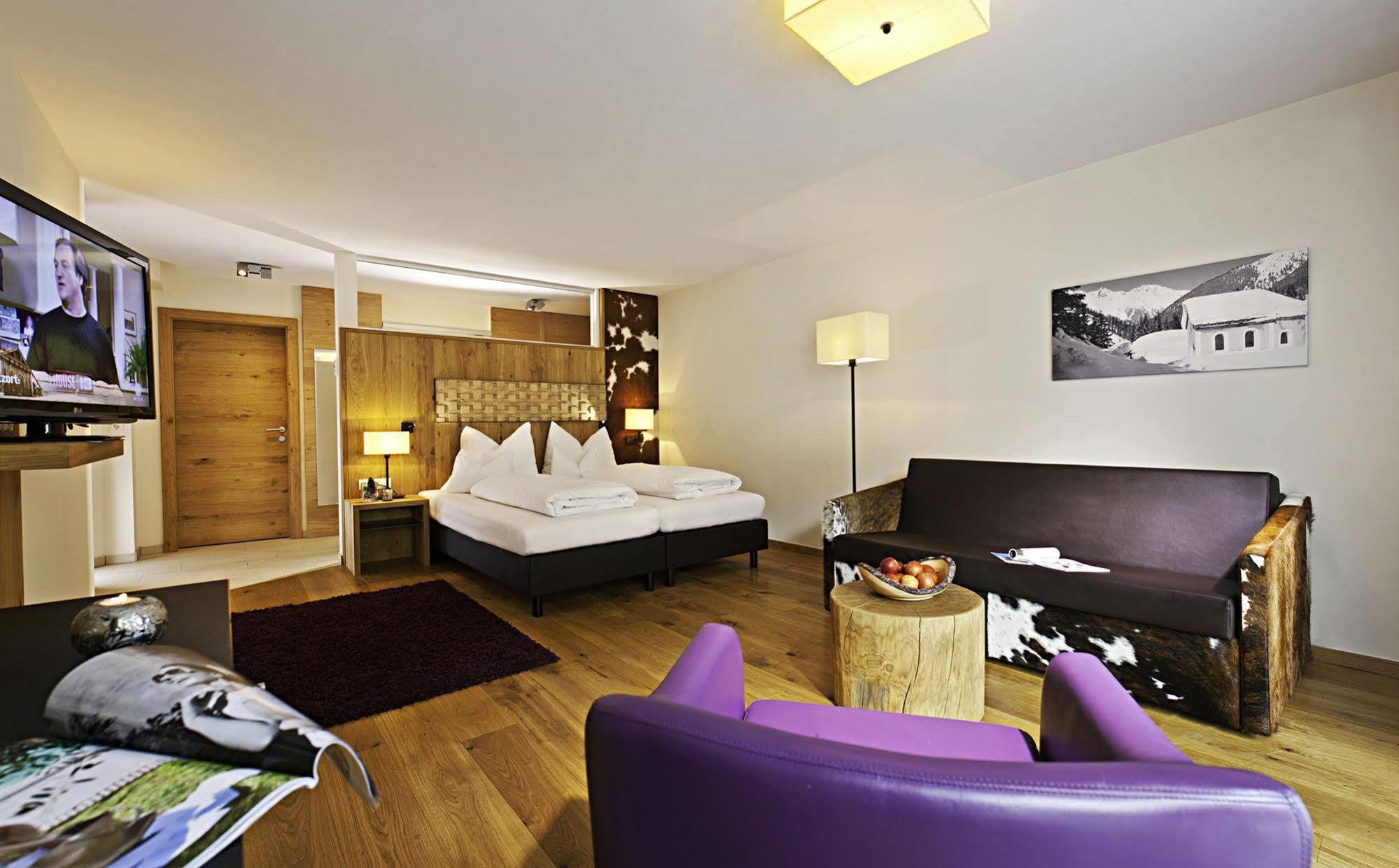Hotel Fliana 4 Ischgl Exterior photo